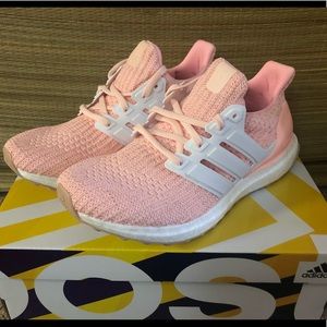 Adidas ultraboost Junior size 6